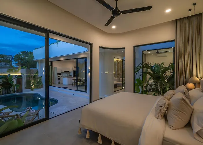 Larente - Elegant 2br Pool Retreat In Heart Of Bingin Улувату