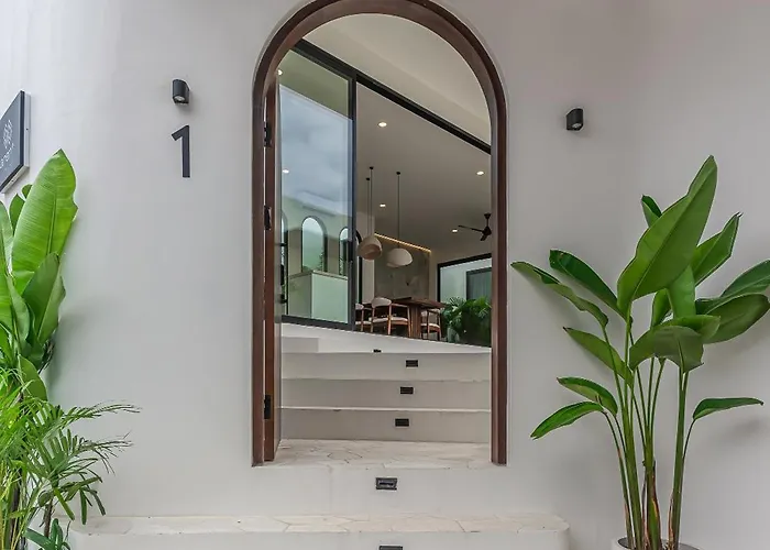 Larente - Elegant 2br Pool Retreat In Heart Of Bingin Villa *