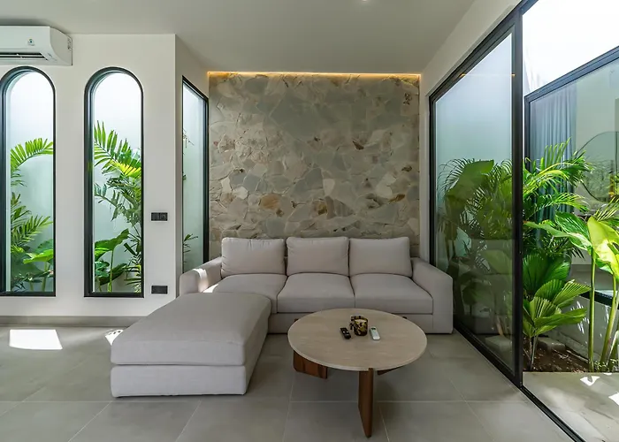 Larente - Elegant 2br Pool Retreat In Heart Of Bingin Улувату