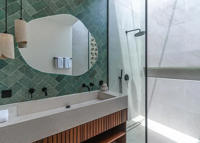 Larente - Elegant 2br Pool Retreat In Heart Of Bingin Вилла Улувату